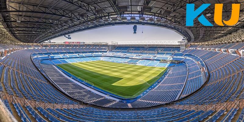 Sân vận động Santiago Bernabeu khánh thành từ 1947